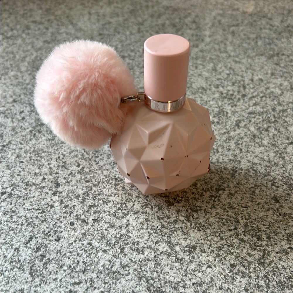 Sweet like candy Ariana grande perfume